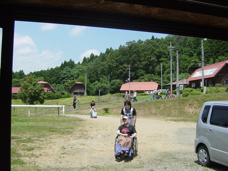 いらっしゃいー車椅子で来訪