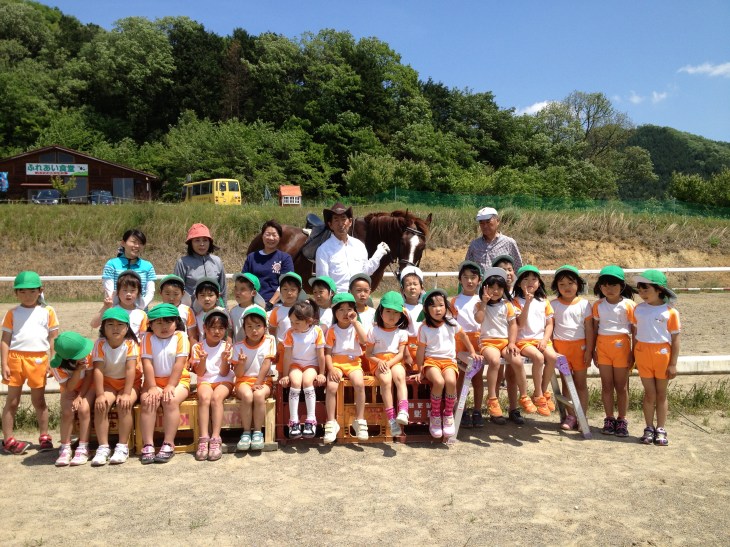 騎乗後の記念写真(ここまでそろうのに少し時間がかかりました)